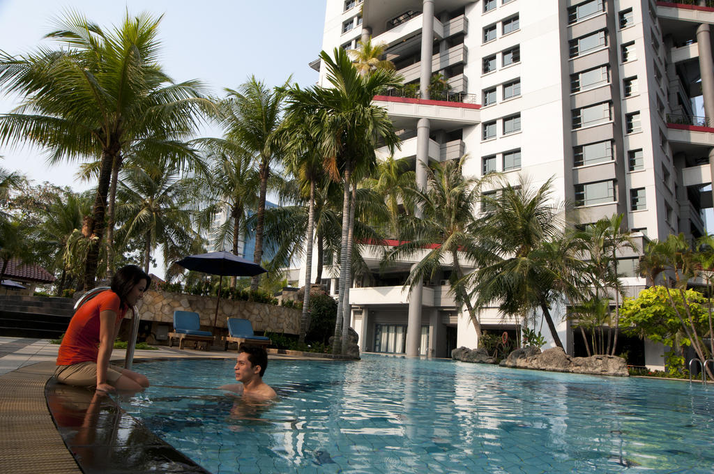 Grand Tropic Suites Hotel Jakarta Exterior photo
